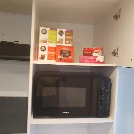 Duplex Cosy Gosselies - 4km Aéroport Et Commerces Appartement